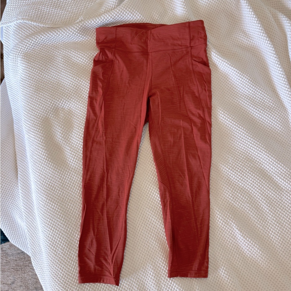 Time to Sweat High-Rise Crop 23” - size 10 - Stride Emboss Cayenne